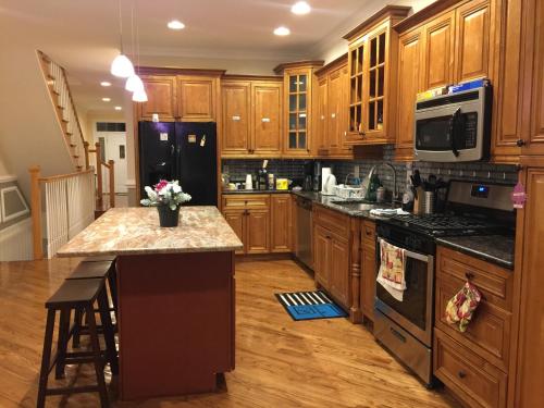 Фотография гостевого дома Alina & Fanny - Philadelphia 1210 Mt Vernon St