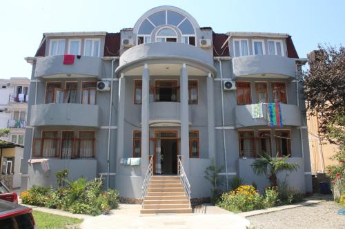 Фотография гостевого дома Давити