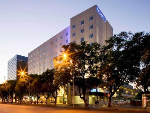 Фотография гостиницы Hotel Novotel Sevilla