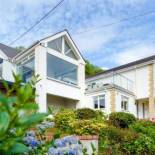 Фотография гостевого дома The Curlews - Waterside, boutique home with 360 panoramic views and 10 person Hydropool, Teignmouth