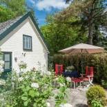 Фотография гостевого дома Modern Holiday Home in Schoorl with Forest Nearby