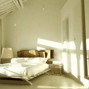 Фотографии мини отеля
B&B A Piazza del Gesù