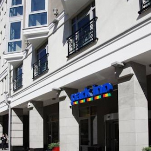 Фотография комнаты для переговоров Хоббит