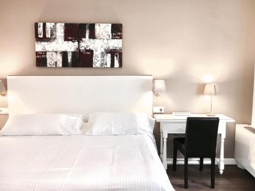 Фотография гостиницы Hotel Carbonell