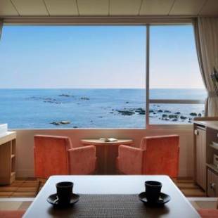 Фотографии гостиницы 
            Shirahama Ocean Resort