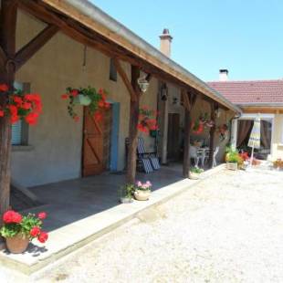 Фотографии мини отеля
Aux Cadollines