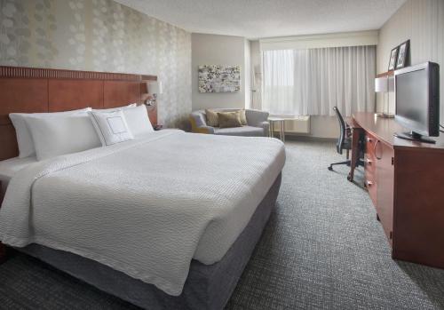 Фотография гостиницы Courtyard Wilmington Downtown