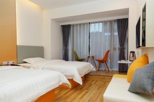 Фотографии гостиницы
7Days Inn Chongqing Banan Yudong Pedestrian Street Duhuili Branch