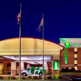 Фотографии гостиницы 
            Holiday Inn Chicago North - Gurnee, an IHG Hotel