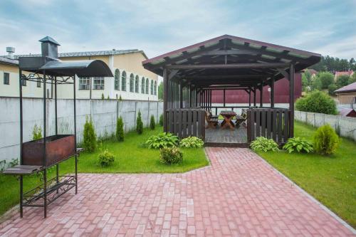 Фотографии гостевого дома 
            MazhorHoll