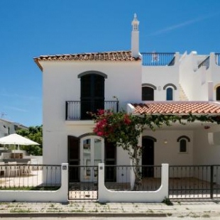 Фотография гостевого дома FLH Altura Family House