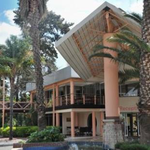 Фотографии гостиницы
Cresta Thapama Hotel