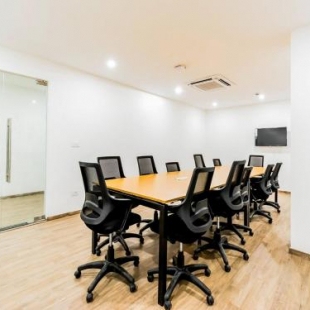 Фотография гостиницы Flora Residency