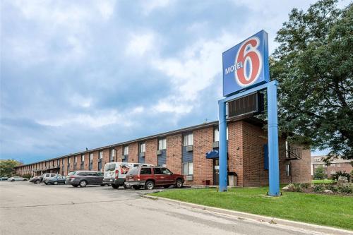 Фотография гостиницы Motel 6-Oak Creek, WI