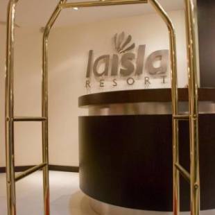 Фотографии гостиницы 
            La Isla Resort