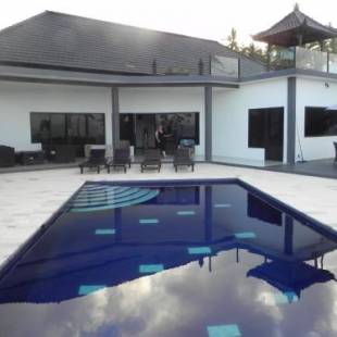 Фотографии гостевого дома 
            Blue Gecko West Bali
