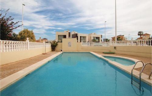 Фотография гостевого дома Three-Bedroom Holiday Home in Orihuela