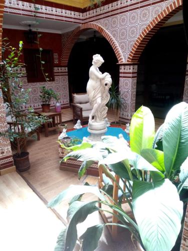 Фотография гостиницы Hotel Esmeralda