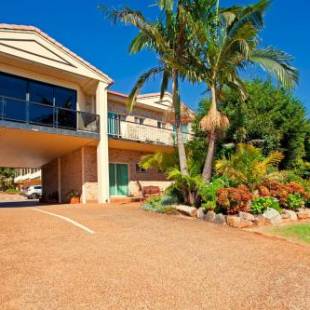 Фотографии мотеля
Highlander Motor Inn