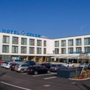 Фотографии гостиницы
Hotel Seven