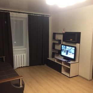 Фотография квартиры Апартаменты 1-комнатная квартира (недалеко от жд вокзала)