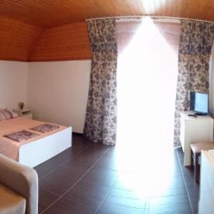 Фотография гостевого дома ЛюбоМорье