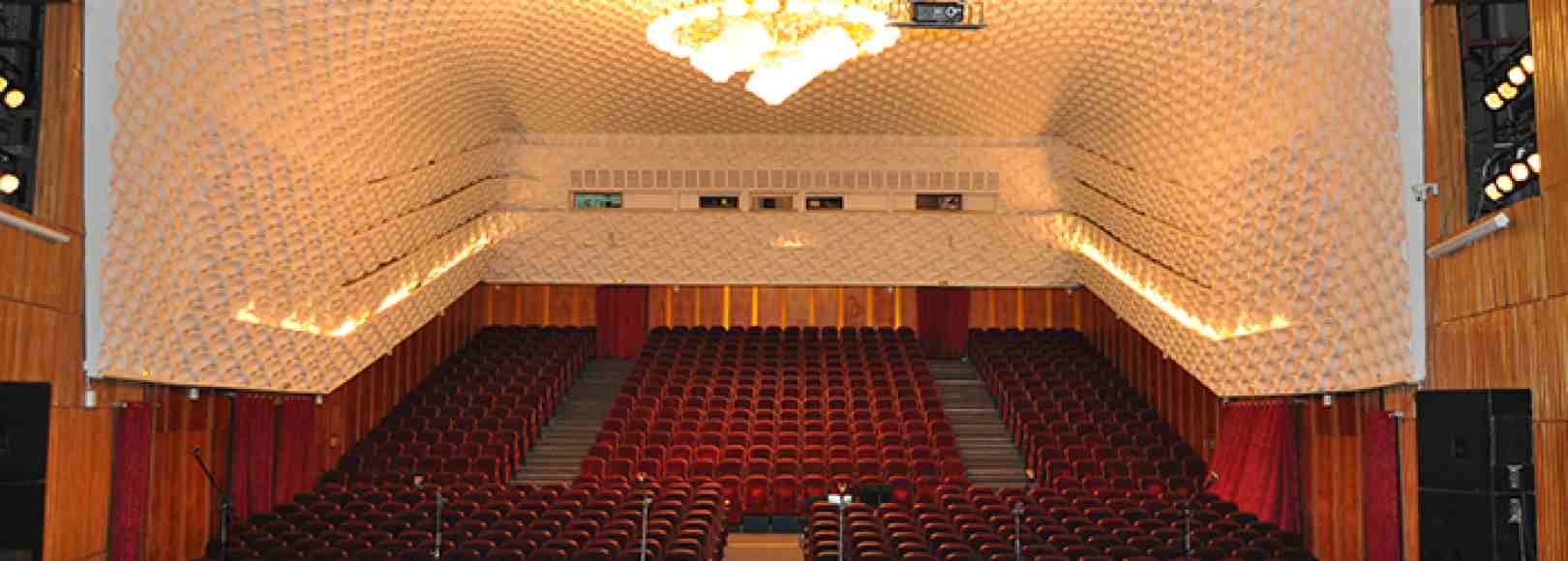 Фотография конференц-зала Большой зал Зеленогорского ГДК