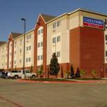 Фотография гостиницы Candlewood Suites Dallas Fort Worth South, an IHG Hotel