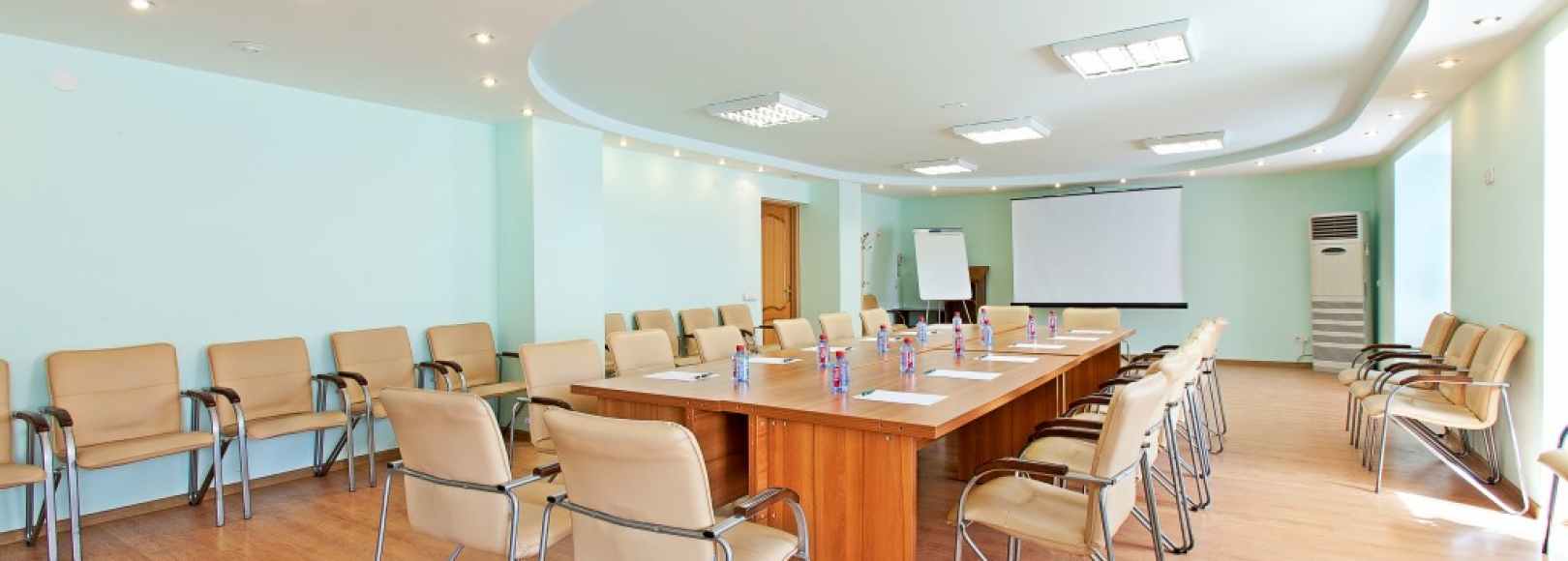 Фотография конференц-зала Большой конференц-зал