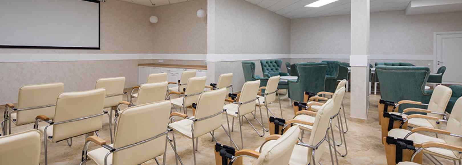 Фотография конференц-зала Династия