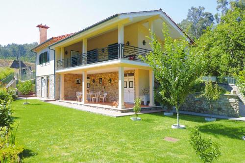 Фотографии гостевого дома 
            Holiday Home Vale de Cambra - Rôge - PON03237-F