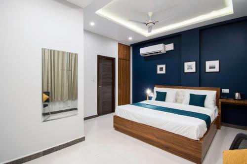 Фотография гостиницы SilverKey Executive Stays 39701 Tonk Phatak