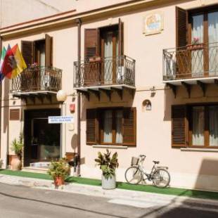 Фотографии гостиницы 
            Hotel Villa Mare