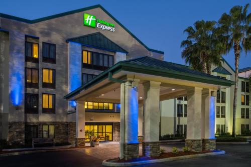 Фотография гостиницы Holiday Inn Express Tampa-Brandon, an IHG Hotel