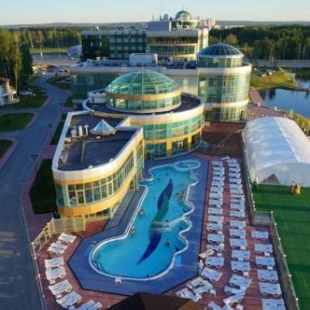 Фотография гостиницы Рамада Виндхэм Екатеринбург Отель и СПА