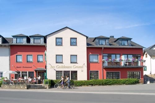 Фотография гостиницы Hotel-Restaurant Im Goldenen Grund