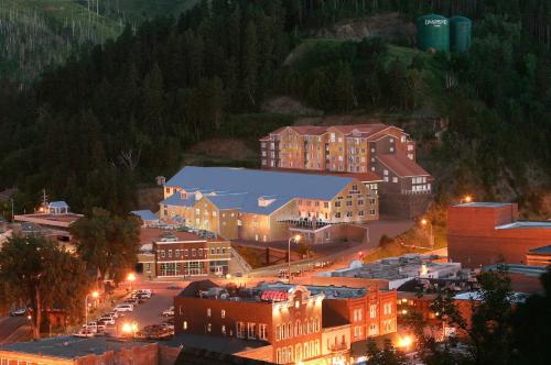 Фотография гостиницы Holiday Inn Resort Deadwood Mountain Grand, an IHG Hotel