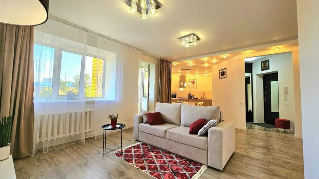 Фотография квартиры Квартира в удобной локации рядом со станцией метро Суконная слобода