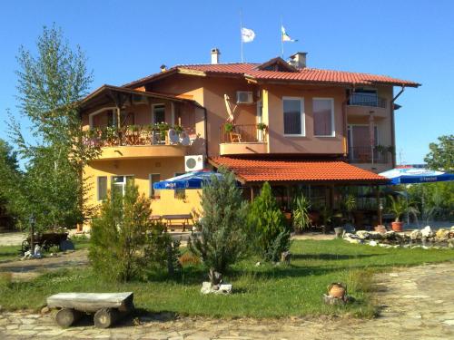 Фотография гостевого дома Sveti Georgi Guest House
