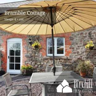 Фотографии гостевого дома 
            Birchill Farm & Cottages - Bramble Cottage