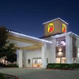 Фотография гостиницы Super 8 by Wyndham Rosenberg TX