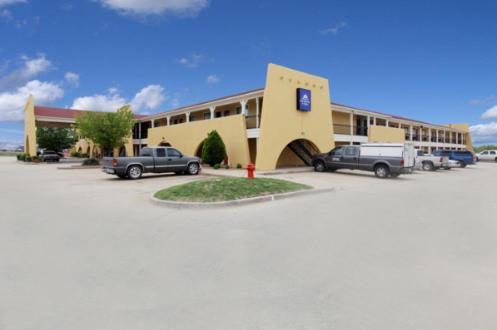 Фотография гостиницы Americas Best Value Inn Yukon