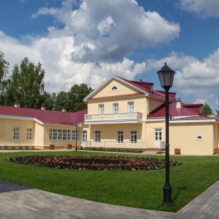 Фотография музея Государственный музей-усадьба П.И.Чайковского