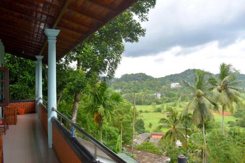 Фотография гостевого дома Rathna Gems Halt