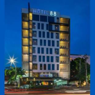 Фотографии гостиницы
Hotel 88 Embong Malang
