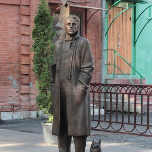 Фотография памятника Памятник Михаилу Булгакову