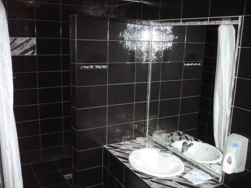 Фотографии гостиницы
Шторм