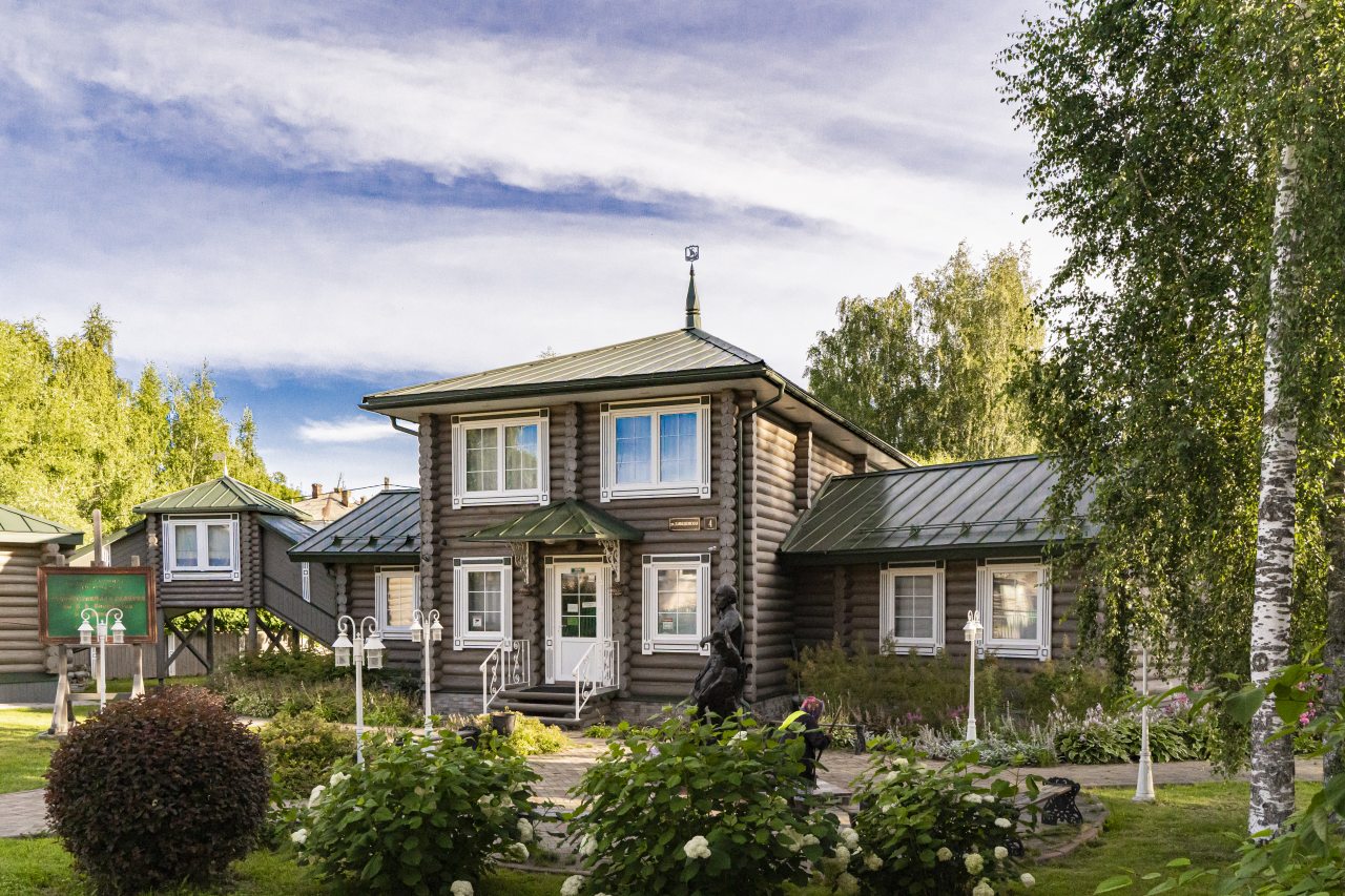 Фотография гостиницы Отель Русские Сезоны Село Вятское отели 4*