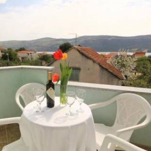 Фотографии гостевого дома
Apartments with a parking space Poljica, Trogir - 10010