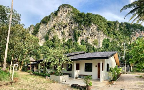 Фотографии мини отеля
Simple House Ao Nang - B&B